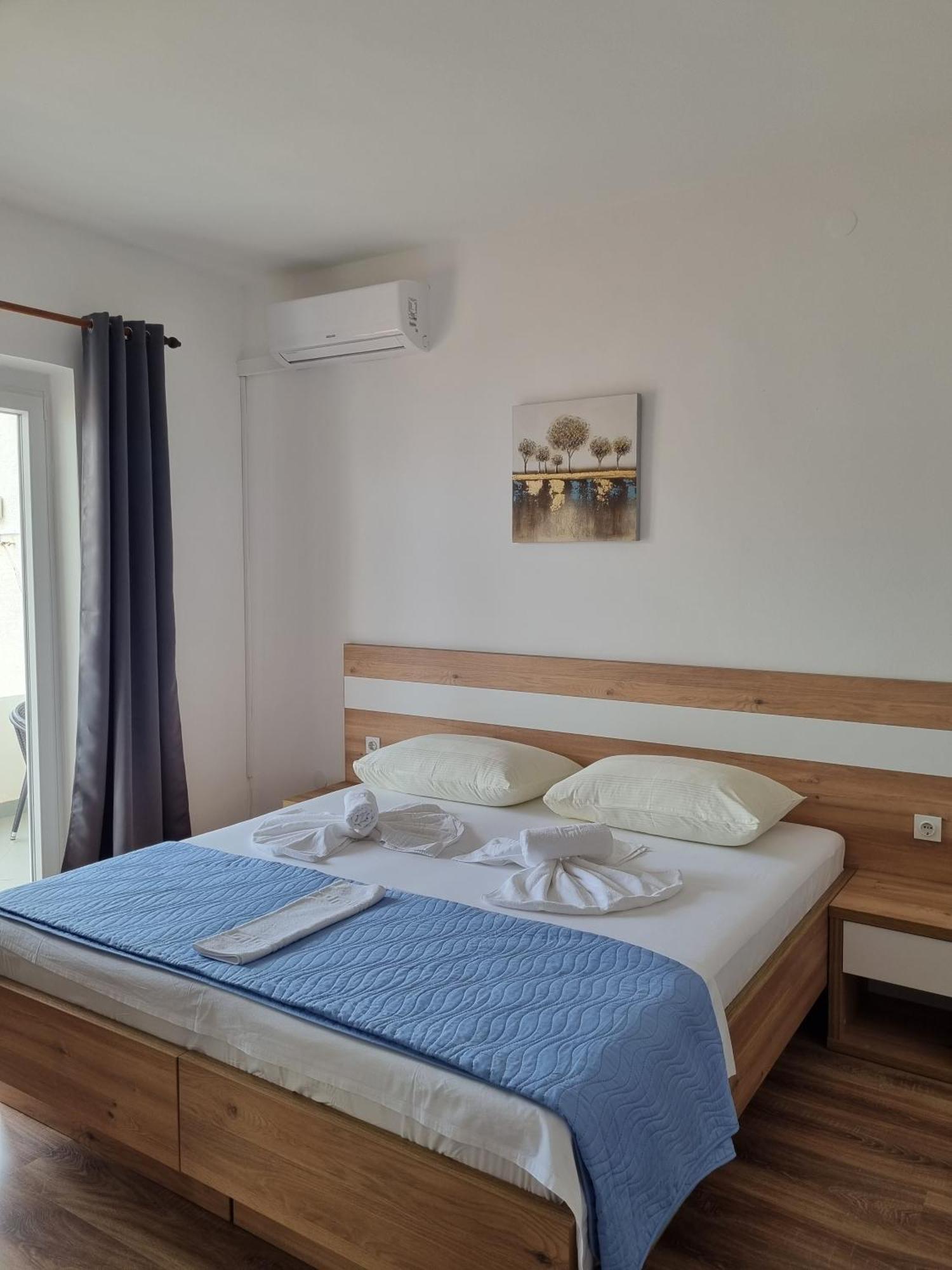 Bed And Breakfast Miramar สตารีกราด-ปาเคลนีซา ภายนอก รูปภาพ